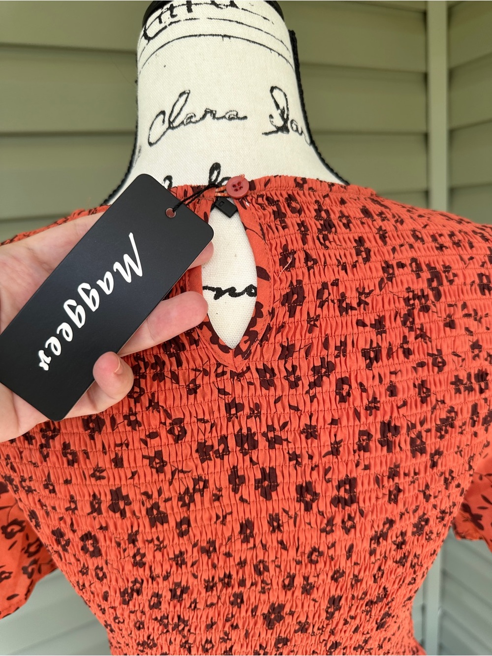 Maggeer beautiful orange w rust colored Floral Maxi Dress with smocking size S - Picture 10 of 14